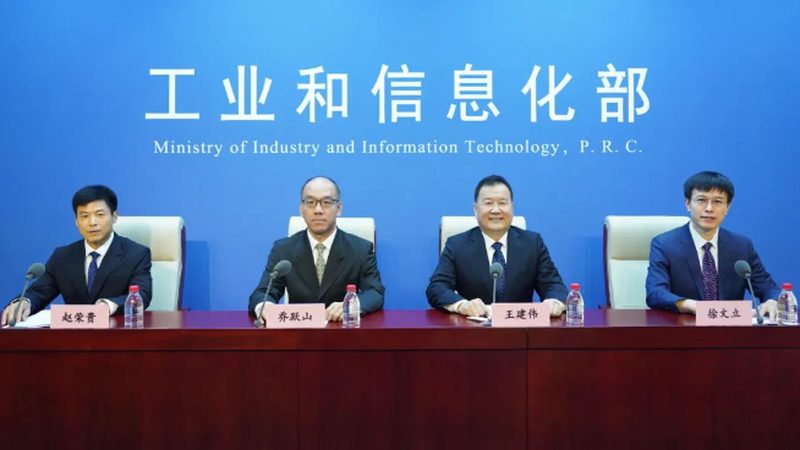 数据中心巡检：保障稳定运行的隐形守护者**